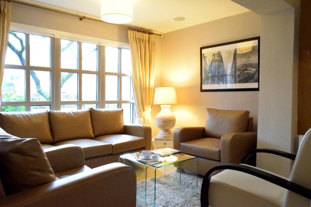 La Petite Perle Hotel Хамбург Екстериор снимка